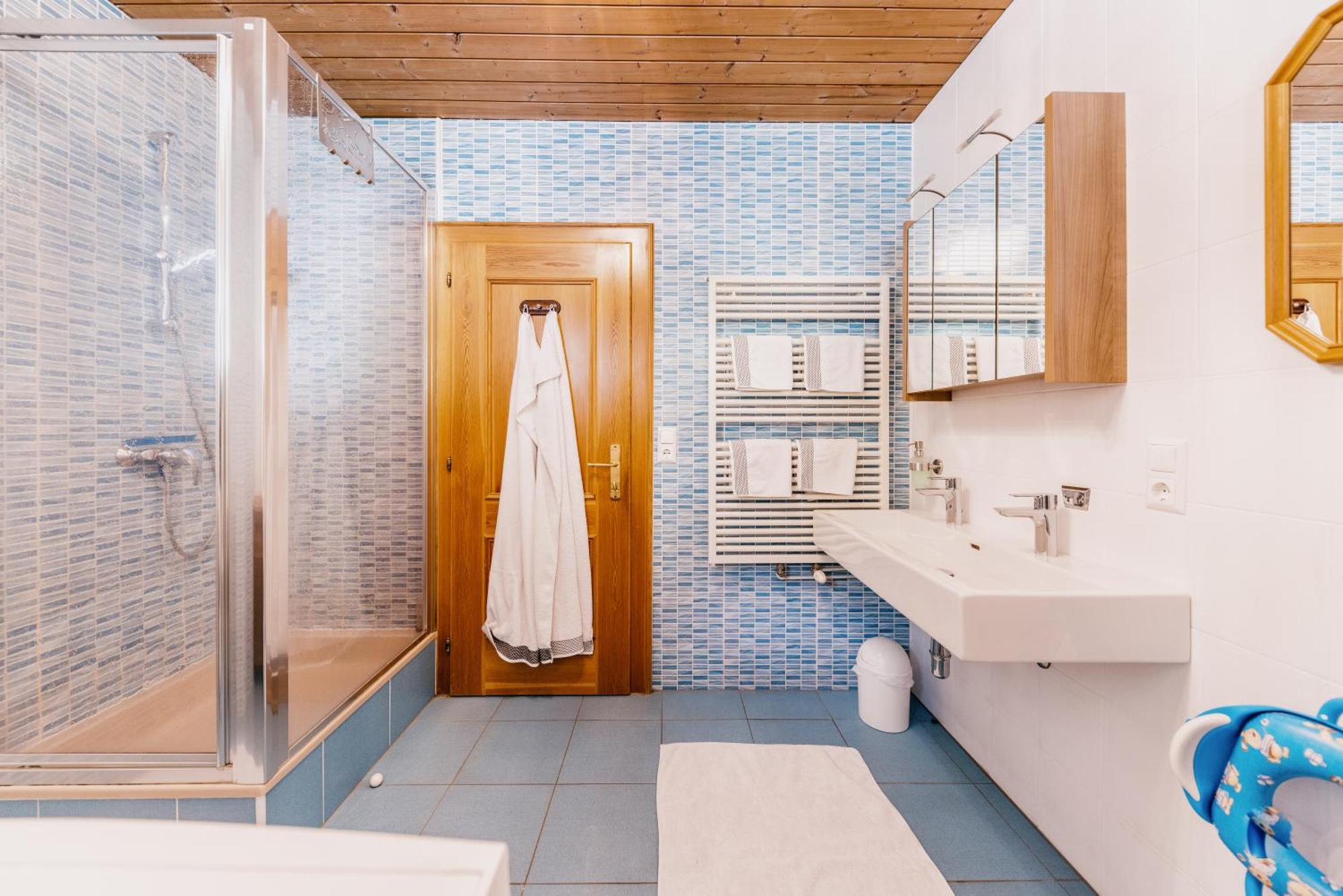 Villa Bio-Bauernhof Auernig à Obervellach Extérieur photo